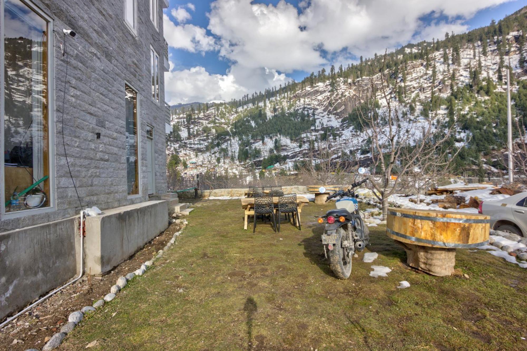 La Aero Resort Home In Snow Mountains Manāli エクステリア 写真